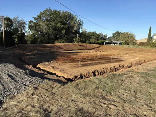 Terrassement de plateforme et fondations pour une future maison individuelle à Lagrave, Albi, Martins Terrassement